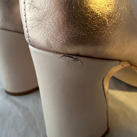 Django & Juliette Kisha Pump, Cream and Gold Women Size 39 (8.5 US) - Picture 5 of 6